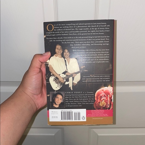 To Selena, With Love by Chris Perez - Multicolor Cover - Picture 2 of 6